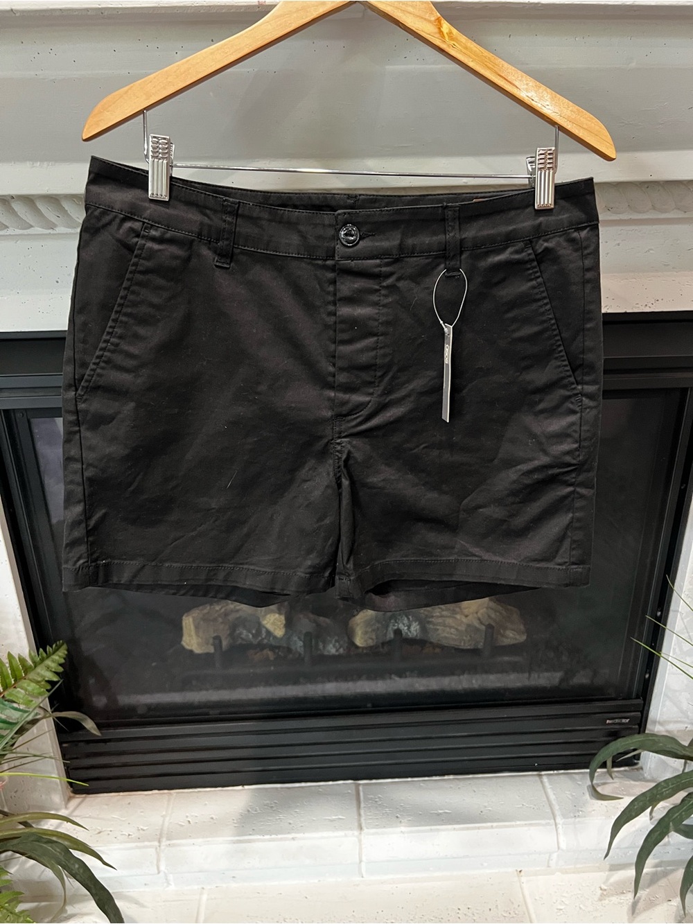 🆕 ASOS Black Men’s Tailored Cotton Bermuda Shorts
